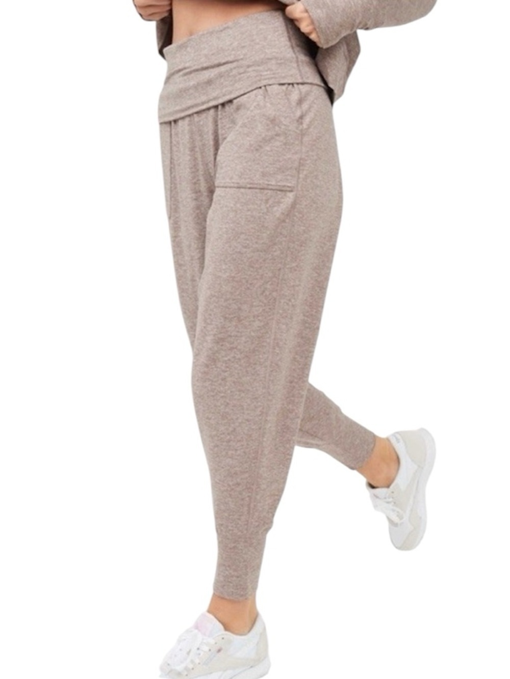 Aerie Offline The Hugger Joggers
